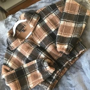 Cropped Plaid Sherpa